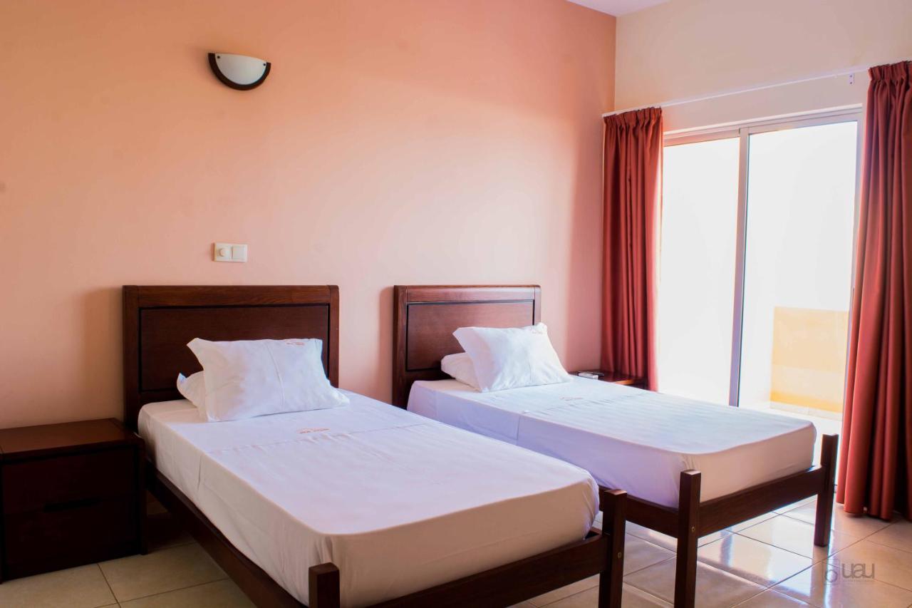 Restaurante Residencial Nova Cidade Porto Novo  Ngoại thất bức ảnh